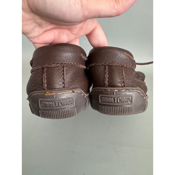 Men's Minnetonka Brown Leather Moccasin Slippers 10M Driving Shoes EUC - Picture 7 of 10